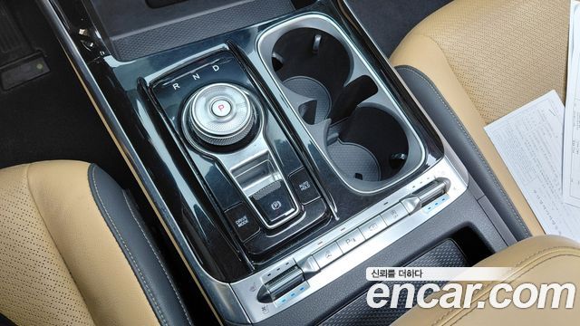 Kia Canival 2023 — photo 12