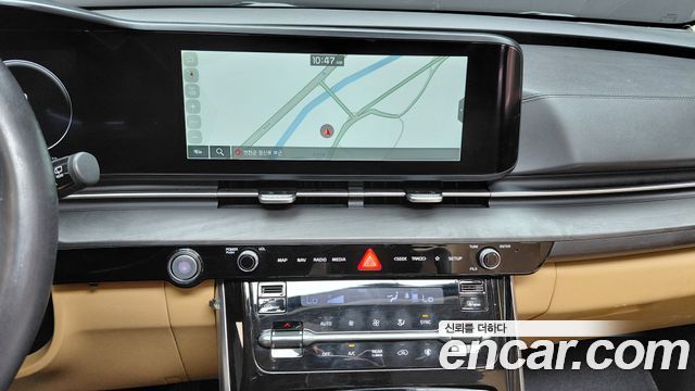 Kia Canival 2023 — photo 19