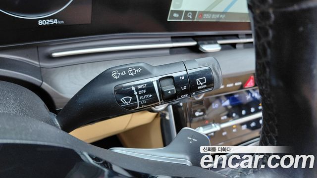 Kia Canival 2023 — photo 30