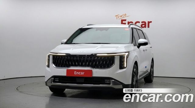 Kia Canival 2024 — photo 3
