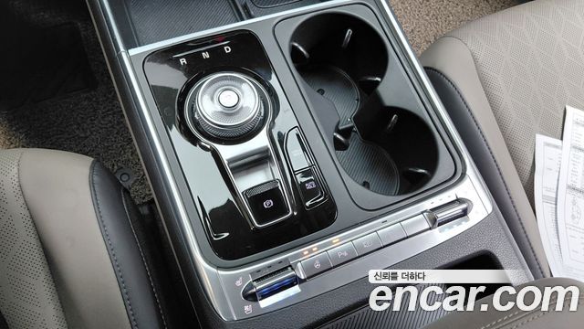 Kia Canival 2024 — photo 12