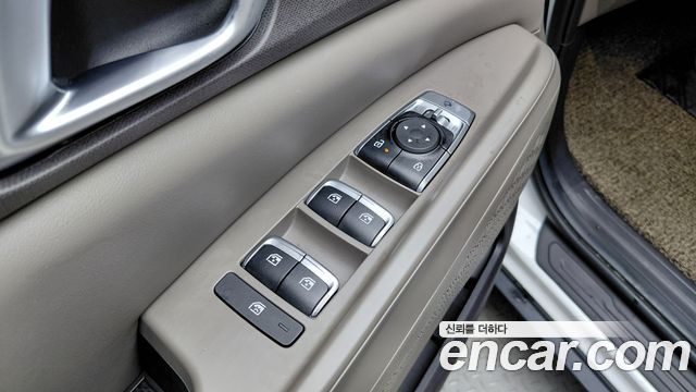 Kia Canival 2024 — photo 26
