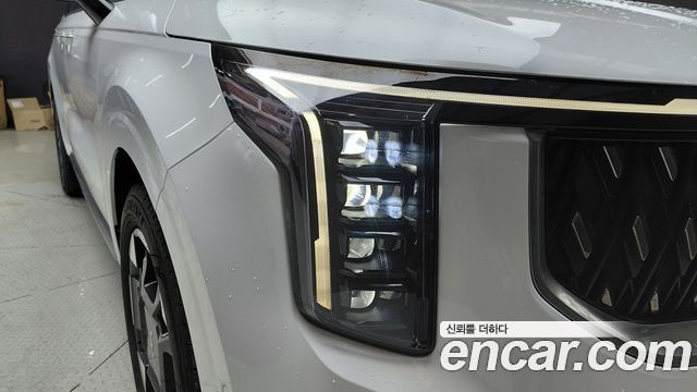 Kia Canival 2024 — photo 8