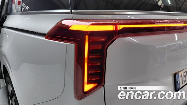 Kia Canival 2024 — photo 9