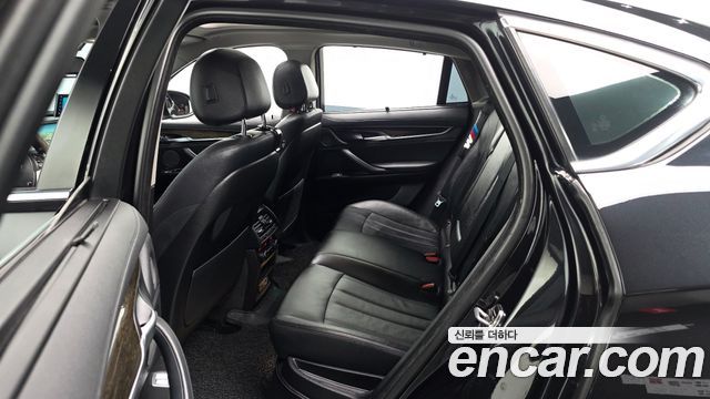 BMW X6 2016 — photo 12