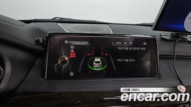 BMW X6 2016 — photo 16