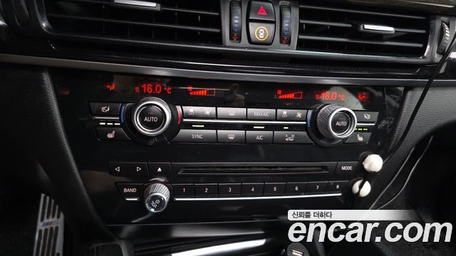 BMW X6 2016 — photo 20