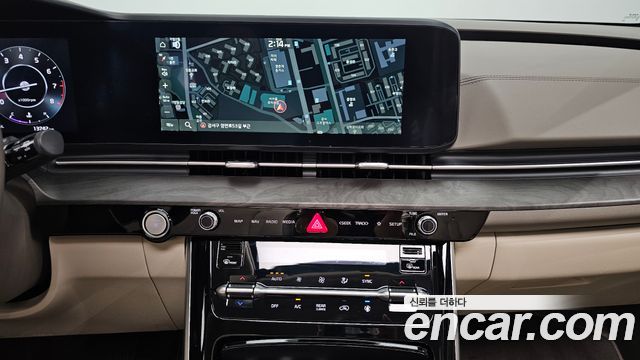 Kia Canival 2023 — photo 14