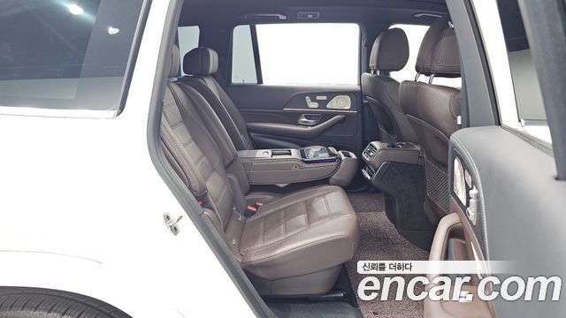 Mercedes-Benz GLS-Class 2022 — photo 18