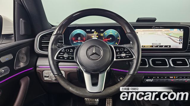 Mercedes-Benz GLS-Class 2022 — photo 20