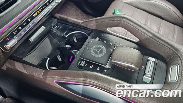 Mercedes-Benz GLS-Class 2022 — photo 25
