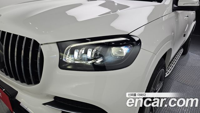 Mercedes-Benz GLS-Class 2022 — photo 8