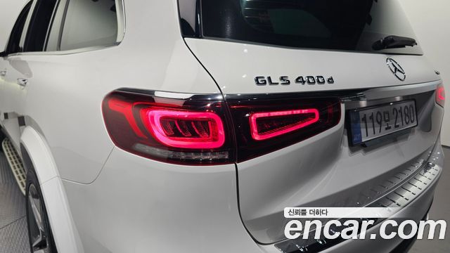 Mercedes-Benz GLS-Class 2022 — photo 9