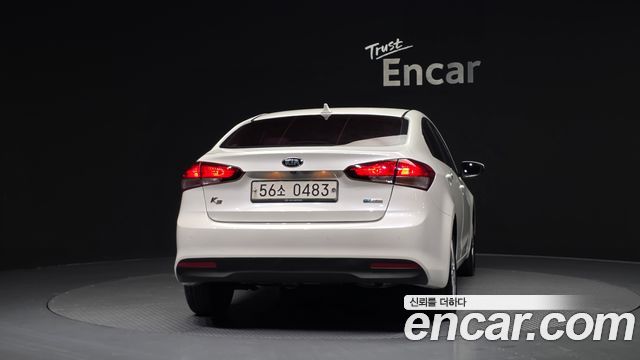 Kia K3 2016 — photo 4