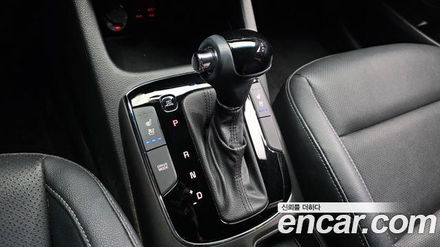 Kia K3 2016 — photo 9