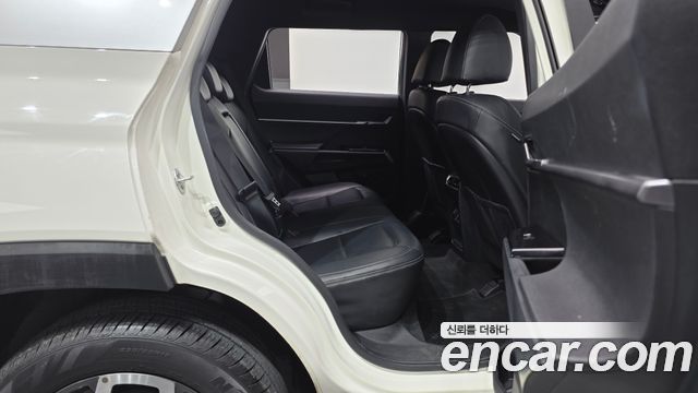 KG Mobility Torres 2023 — photo 17