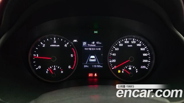 Kia Stonic 2018 — photo 11
