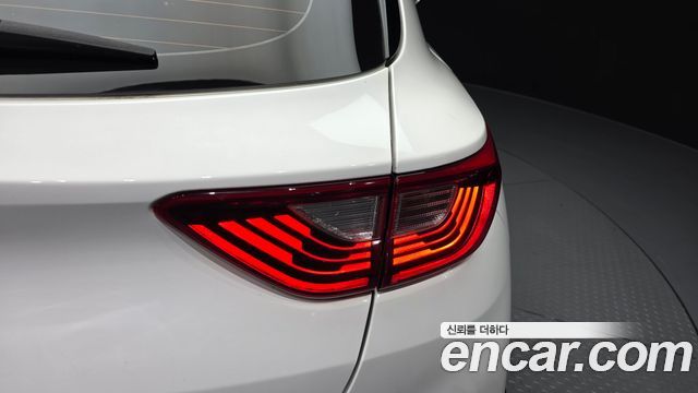 Kia Stonic 2018 — photo 9