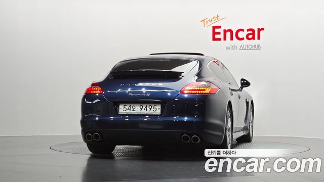 Porsche Panamera 2011 — photo 4