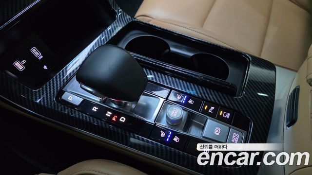 Kia K7 2020 — photo 9