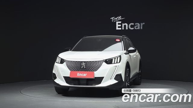 Peugeot 2008 2023 — photo 3