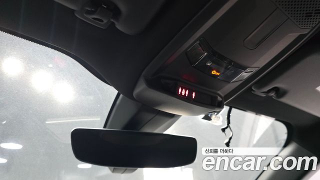 Peugeot 2008 2023 — photo 22