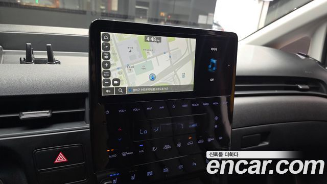 Hyundai Staria 2025 — photo 22