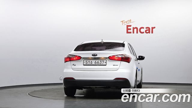 Kia K3 2015 — photo 4