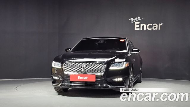 Lincoln Continental 2019 — photo 3