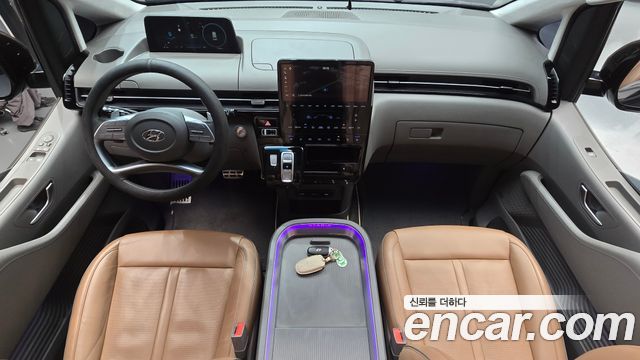 Hyundai Staria 2024 — photo 10