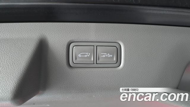 Hyundai Staria 2024 — photo 21