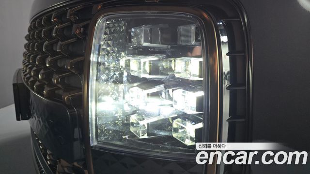 Hyundai Staria 2024 — photo 8