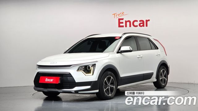 Kia Niro 2022 — photo 1