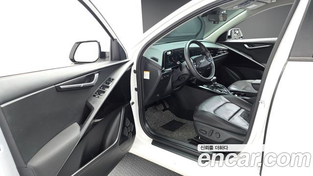 Kia Niro 2022 — photo 10