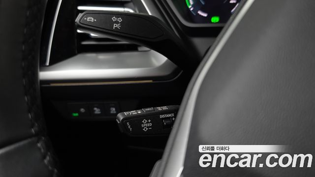 Audi Q4 e-tron 2022 — photo 28