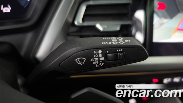 Audi Q4 e-tron 2022 — photo 29