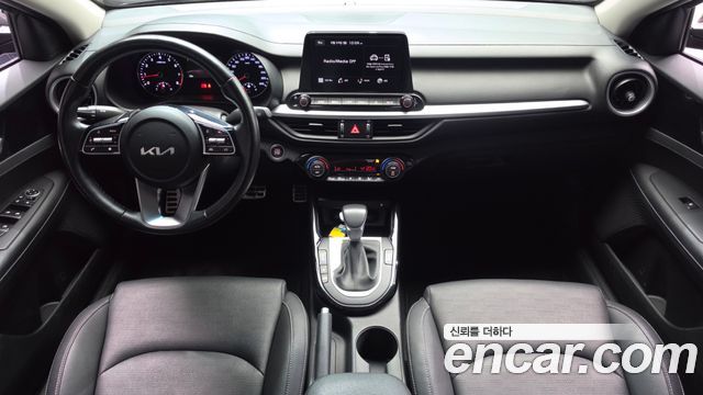 Kia K3 2023 — photo 10