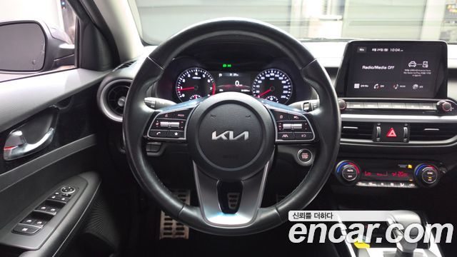 Kia K3 2023 — photo 19
