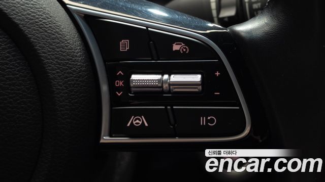 Kia K3 2023 — photo 23