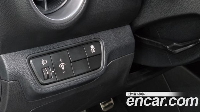 Kia K3 2023 — photo 27