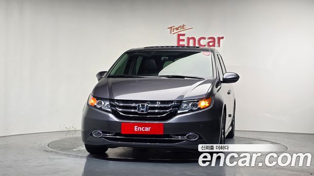 Honda Odyssey 2016 — photo 3