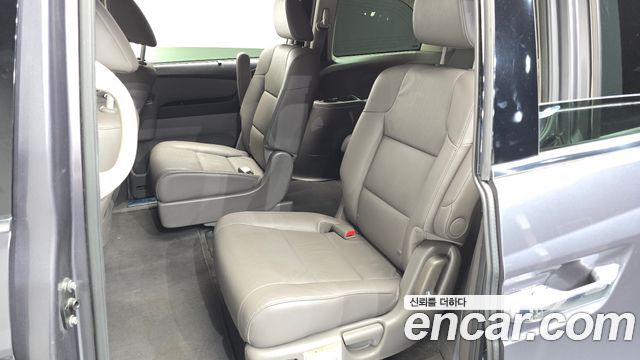 Honda Odyssey 2016 — photo 11