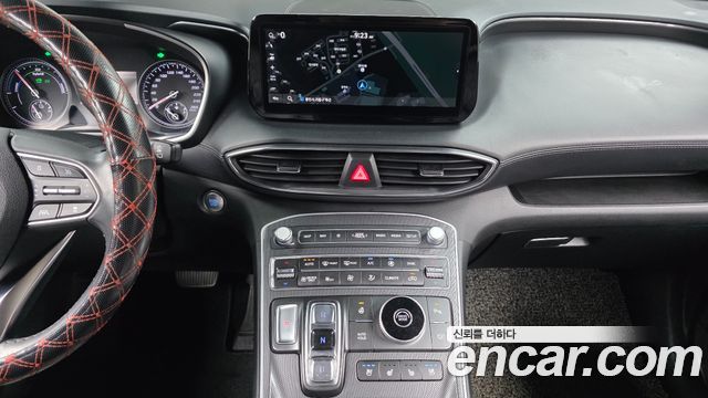 Hyundai Santafe 2022 — photo 18