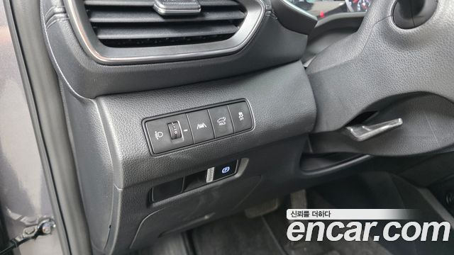 Hyundai Santafe 2022 — photo 23