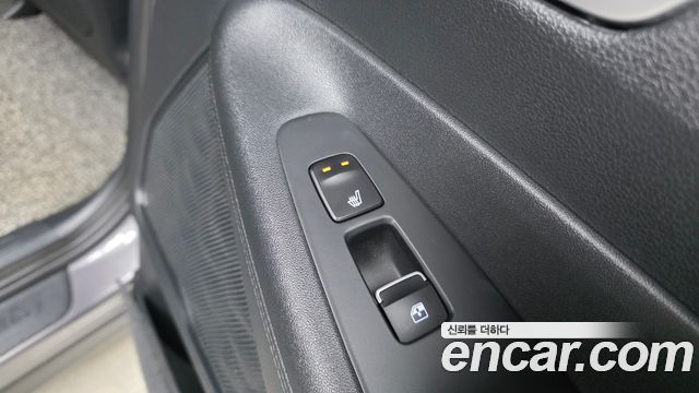 Hyundai Santafe 2022 — photo 25