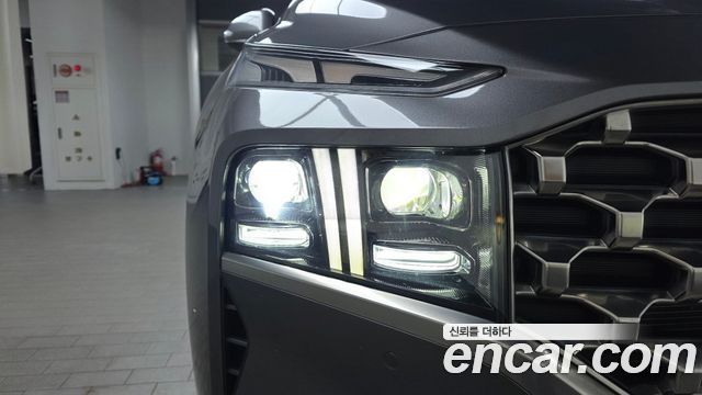 Hyundai Santafe 2022 — photo 8