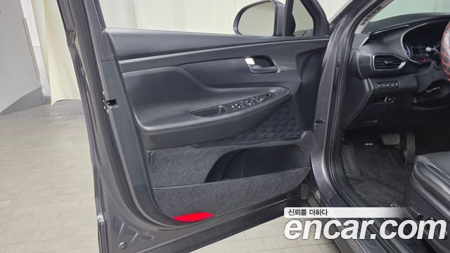 Hyundai Santafe 2022 — photo 14