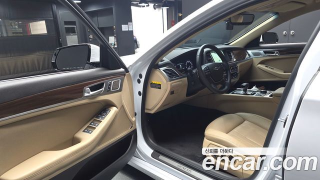Genesis G80 2017 — photo 13