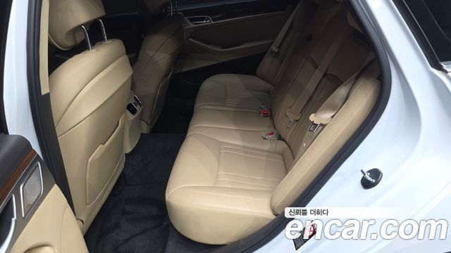 Genesis G80 2017 — photo 18
