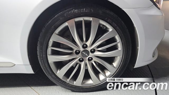 Genesis G80 2017 — photo 7